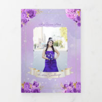 Foto van Spaanse Pearl en Paarse Rozen Quinceanera