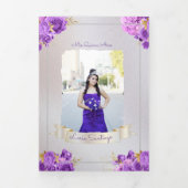 Foto van Spaanse Pearl en Paarse Rozen Quinceanera Drieluik Uitnodiging (Cover)