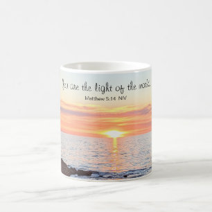Foto van Sunset on Ocean Bible Verse Koffiemok