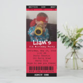 Foto van Ticket Invitation (rood) - Birthday Boy/G Kaart (Staand voorkant)