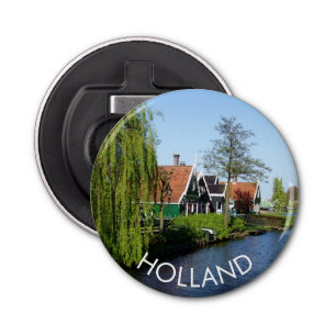 Foto van traditionele groene rode Nederlandse hout Button Flesopener