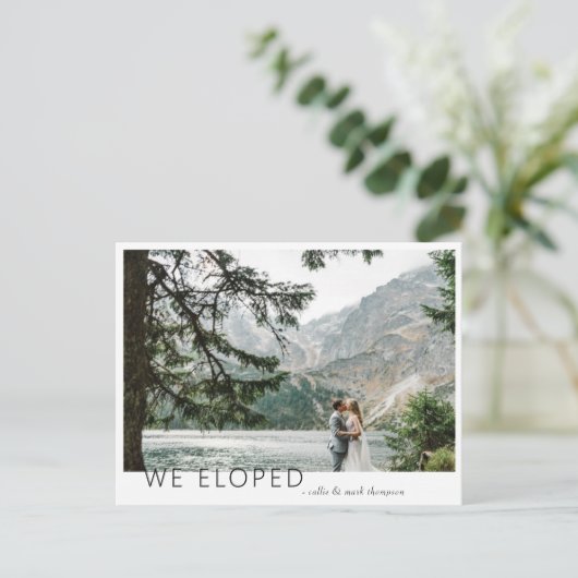 Foto van zeer moderne elopement aankondigingskaart (Staand voorkant)