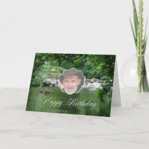 Foto verjaardagskaart waarop een rivier is afgebee kaart