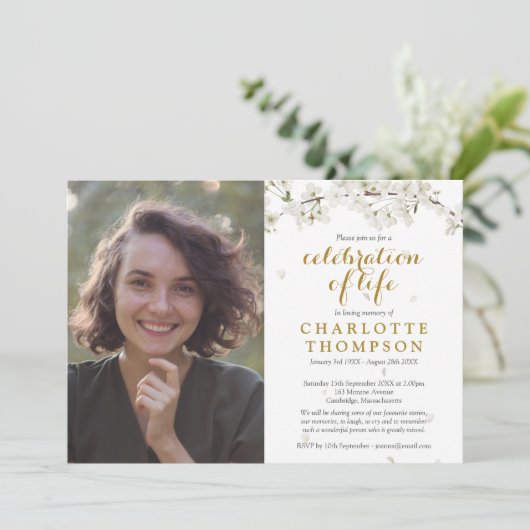 Foto viering van het leven Witte Bloesem Bloemstuk Kaart (Staand voorkant)