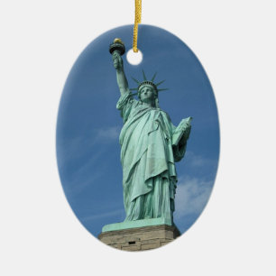 Foto vrijheidsbeeld keramisch ornament