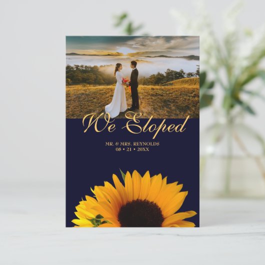 Foto We Eloped Navy Blue bruiloft aankondiging (Staand voorkant)