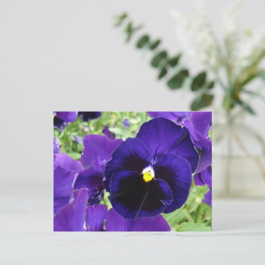 Fotobriefkaart "Donkerblauwe bloemen" Briefkaart (Staand voorkant)