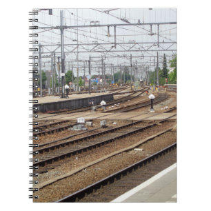 Fotofoto van spoorlijnen notitieboek