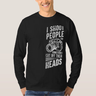 Fotografie Ik schiet mensen neer en snijd het soms T-shirt