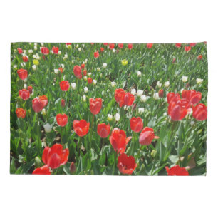 Fotografie rode Tulp Flower Field Natuur Kussensloop