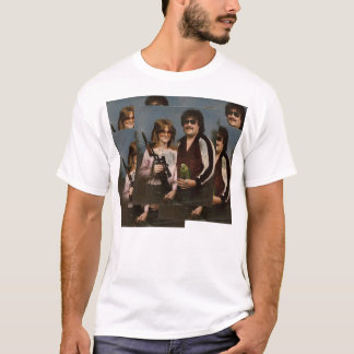 Foto's van de Awkward-familie - Paar met papegaai! T-shirt