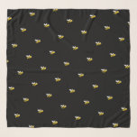 Foulard Bumble noir abeilles mignonnes drôle<br><div class="desc">Décoré avec des bees jolies,  souriantes,  jaunes et noires.  Un arrière - plan noir chic.</div>
