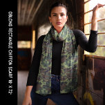 Foulard Chiffon Camouflage Vert Militaire<br><div class="desc">Camouflage Militaire Vert Écharpe Chiffon. Amusant pour tous les amoureux de camo. Afficher tous mes magasins ici https://bit.ly/SandyspiderStores</div>