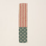 Foulard Drapeau américain des Etats-Unis de rayures rouges<br><div class="desc">Rayures rouges affligées par cru et drapeau américain profond des Etats-Unis d'étoile bleue. Perfectionnez pendant beaucoup de vacances des Etats-Unis ; Quatrième de juillet, Jour du Souvenir, jour de collecte, Fête du travail juste pour appeler quelques uns. Pour des enquêtes concevez environ les changements en fonction du client par le...</div>