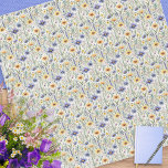 Foulard Elégant Fleurs sauvages aquarelle<br><div class="desc">Ajoutez une floraison florale à votre tenue avec ce joli foulard en mousseline, avec un motif de fleurs sauvages bleu et jaune frais dans un style aquarelle. Légère, aérée et sans effort, cette écharpe apporte une touche de charme botanique à votre journée. Que vous soyez en train de marcher le...</div>