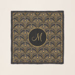 Foulard Élégant or noir Motif Monogramme moderne<br><div class="desc">Elegant Motif noir or Monogram Modern Scarf a un design moderne et élégant qui est agréable pour porter quand vous êtes dehors et autour. Il fait un excellent cadeau pour cette personne spéciale dans votre vie. Peut également être utilisé pour la décoration,  l'écharpe à tête ou la cravate.</div>