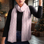 Foulard Flocon de neige rose et blanc Noël<br><div class="desc">Profitez de la saison hivernale avec cette élégante écharpe de Noël rose et blanc, dotée d'un délicat motif de flocon de neige. L'arrière - plan rose intemporel et les flocons blancs contrastés confèrent un look chic et polyvalent qui s'ajoute à toute tenue de vacances. Fabriqué en mousseline légère, ce foulard...</div>