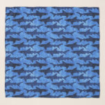 Foulard Grands requins blancs en mer bleue profonde<br><div class="desc">École côtière élégante de mode d'écharpe de requins sur un fond bleu vibrant.</div>