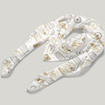 Foulard Motif Voyageur Mondial de renommée mondiale<br><div class="desc">Famous World Landmarks World Traveler tampons de passeport motif. Avec des villes célèbres et leurs monuments tels que l'Empire New York State Building,  le colisée à Rome,  la Tour Eiffel à Paris,  le pont de la tour à Londres,  Golden Gate Bridge à San Francisco.</div>