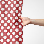 Foulard Pois rouges, Motif à points polka, points, pointil<br><div class="desc">Joli,  amusant et adorable motif poka point en rouge et blanc. Un cadeau moderne et tendance,  parfait pour l'amant pois dans votre vie.</div>