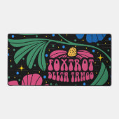 Foxtrot Delta Tango Flower Boho Bureaumat (Voorkant)