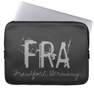 FRA Frankfurt Duitsland Airport Typografie Laptop Sleeve
