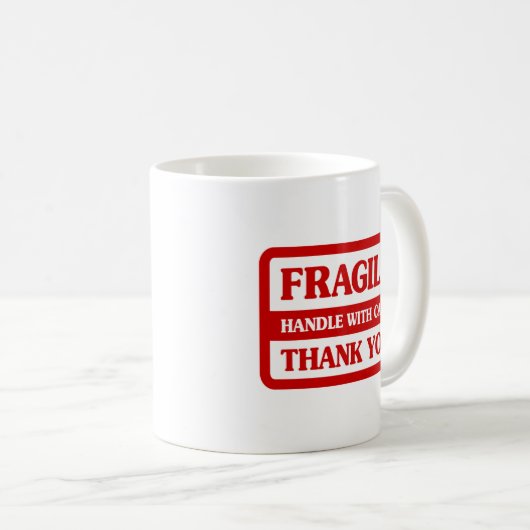 Fragile handgreep met zorg koffiemok (Voorkant rechts)
