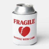 Fragile hartbehandeling met zorg blikjeskoeler (Blikje Voorkant)