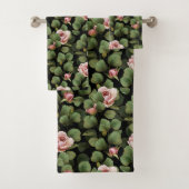 Fragile rozen. Floral patroon op zwart Bad Handdoek (Insitu)