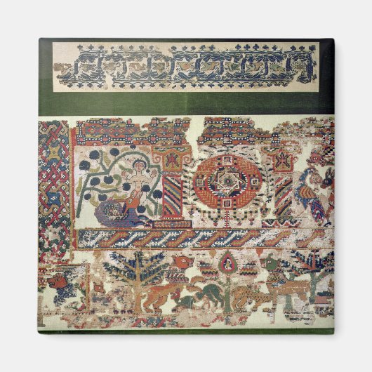 Fragment van textiel waarin Jonah en de walvis wor Magneet (Voorkant)