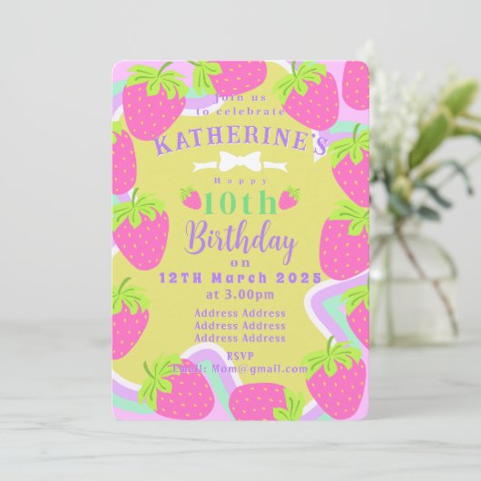 Fraise Anniversaire Vert rose Carte d'invitation (Debout devant)