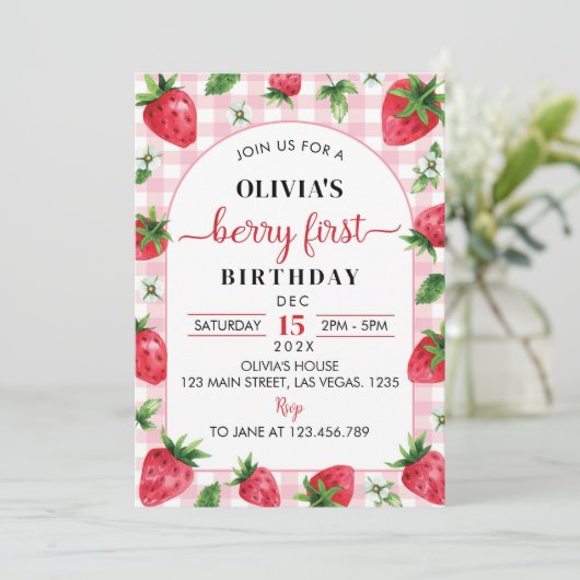Fraise première invitation anniversaire Berry Swee (Debout devant)