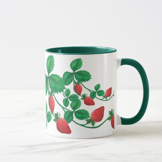 Fraise sur la tasse de vigne (Droite)