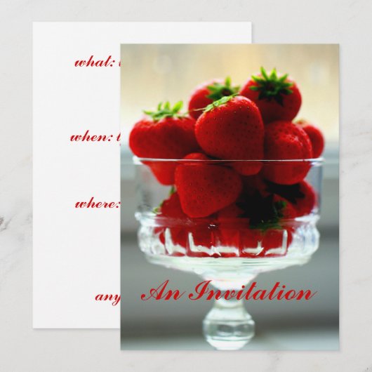 Fraises dans une invitation de cuvette (Devant / Derrière)