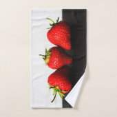 Fraises Sur Blancs Sur Btcnm Noir (Serviette à main)