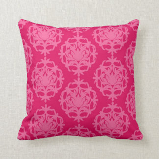 Framboos en roze damast kussen