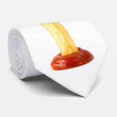 Français fri étant plongé dans la cravate de (Roulé)