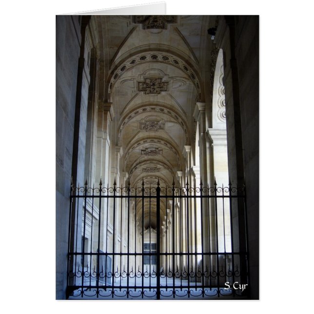 France Archway, S Cyr (Devant)