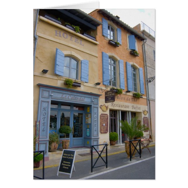 France, Arles, Provence, hôtel et restaurant (Devant)