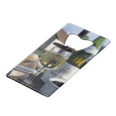 France, Bourgogne, Chablis. Vin local et (Dos Angle)