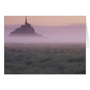FRANCE, Normandie Mont St. Michel. Brume matinale