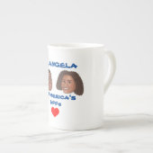 Frangela Cartoon Heads Mug (Devant droit)