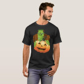Frankenstein Monster Cartoon met pompoen T-shirt (Voorkant volledig)
