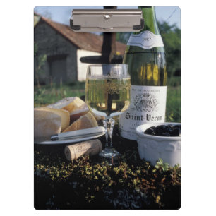 Frankrijk, Bourgogne, Chablis. Lokale wijn en Klembord