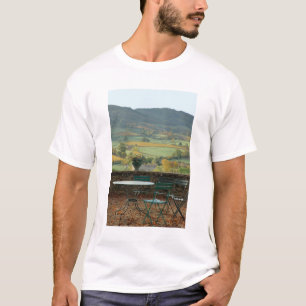 Frankrijk, Bourgogne, regio Maconnais, Kasteel de T-shirt