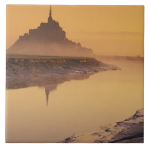 FRANKRIJK, Normandië Mont St. Michel. Morgenlicht Tegeltje