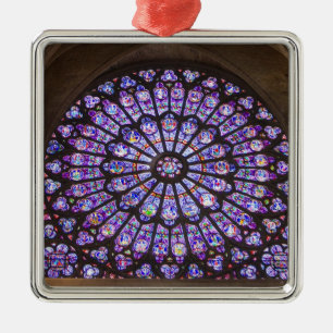 Frankrijk, Parijs. Binnenste details van gekleurd Metalen Ornament