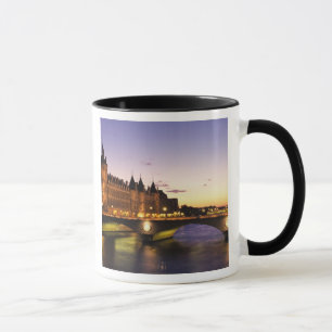 Frankrijk, Parijs, Rivier Seine en Conciergerie bi Mok