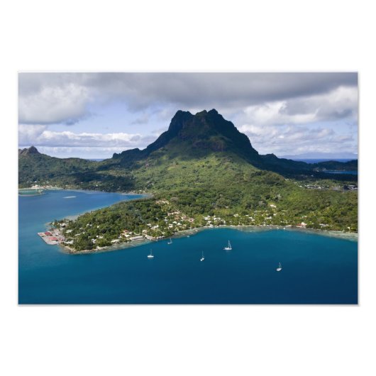 Frans-Polynesië, Bora Bora. Uitzicht van de lucht Foto Afdruk (Voorkant)
