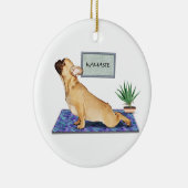 Franse Bulldog Doing Upward Dog Yoga Pose Keramisch Ornament (Rechts)
